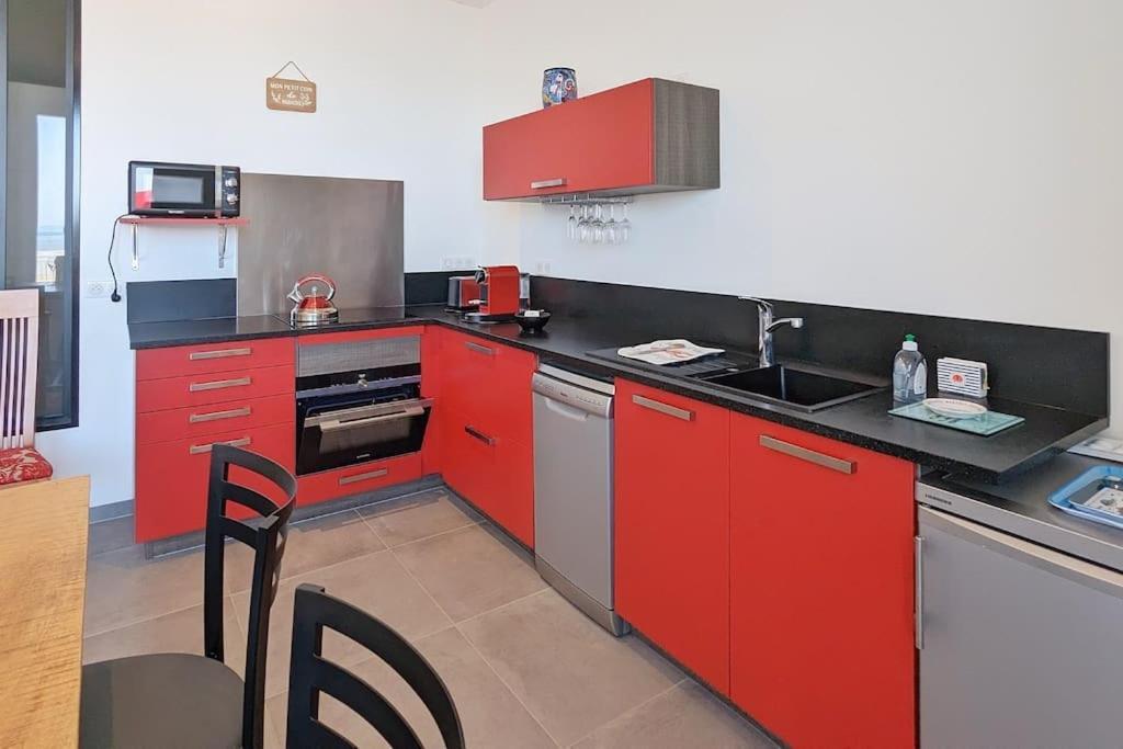Pour 3 Personnes Sur La Les Pieds Dans Leau Apartment