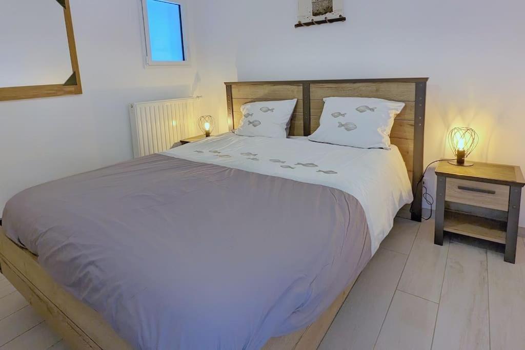Apartment Pour 3 Personnes Sur La Les Pieds Dans Leau *
